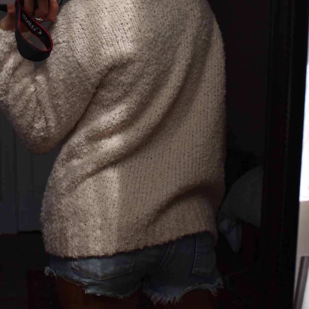 Cardigan - Picture 2 of 5
